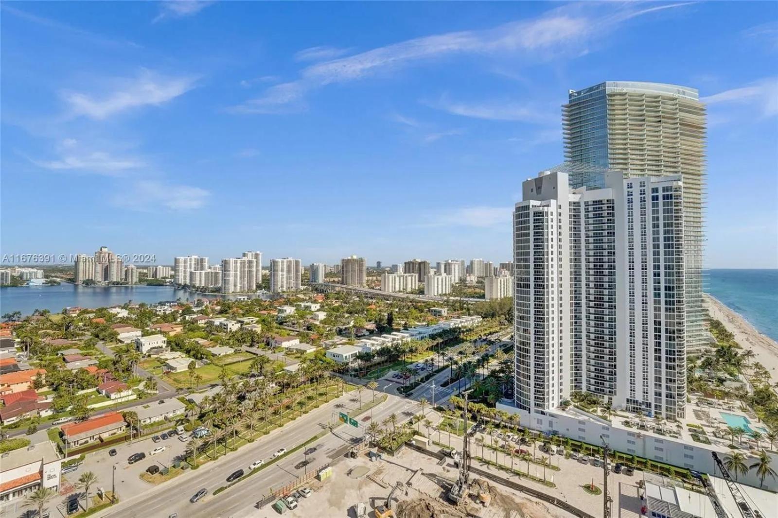 Above It All - A Luxurious Penthouse With High Ceilings Sunny Isles Beach Exterior foto